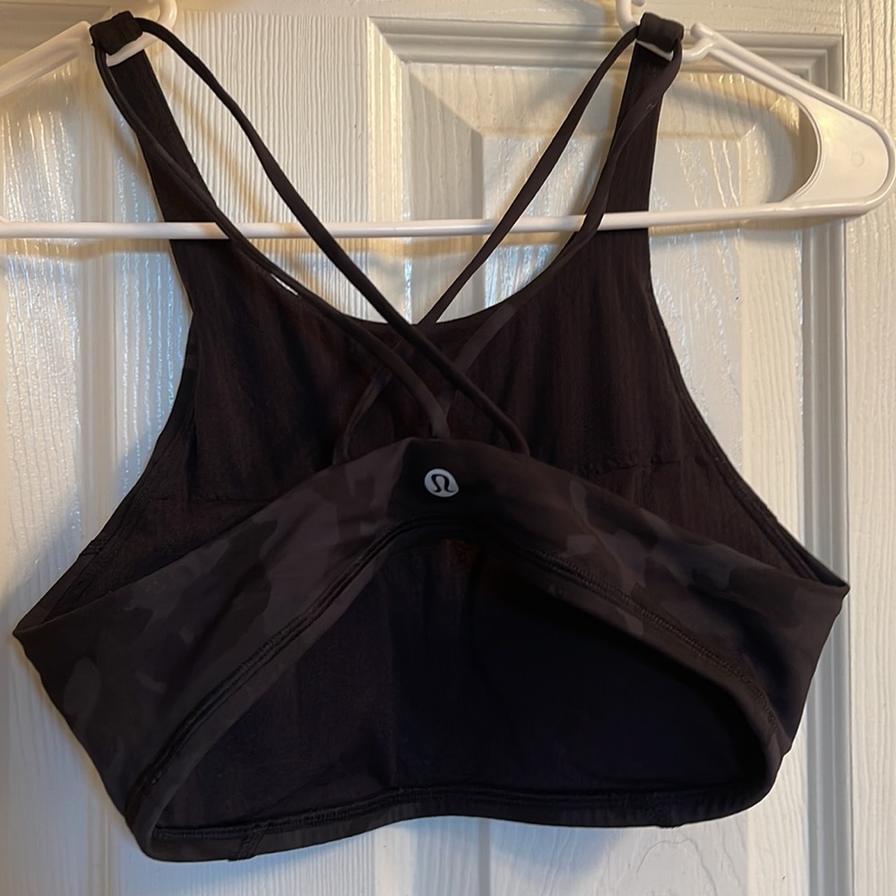 Lululemon camo bra